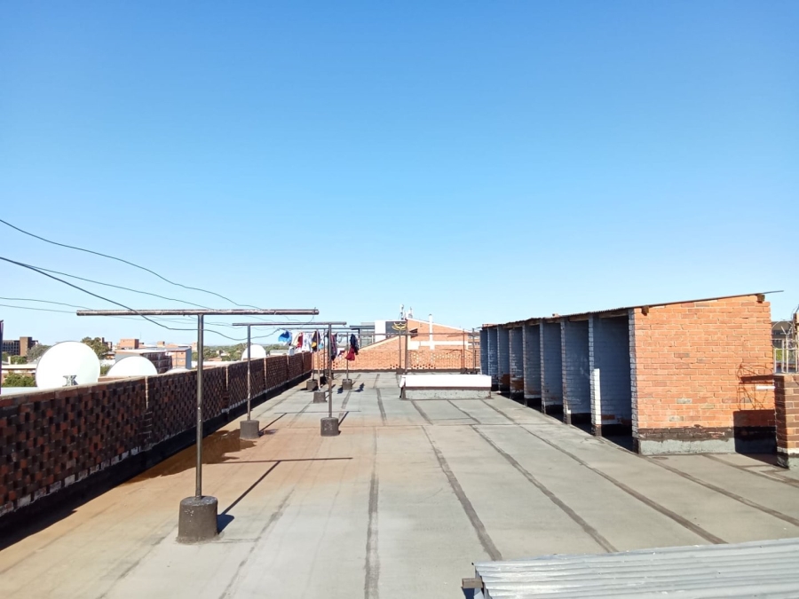 1 Bedroom Property for Sale in Bloemfontein Free State